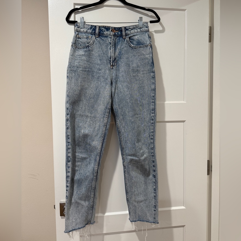 Zara high waisted ankle jeans size 4
